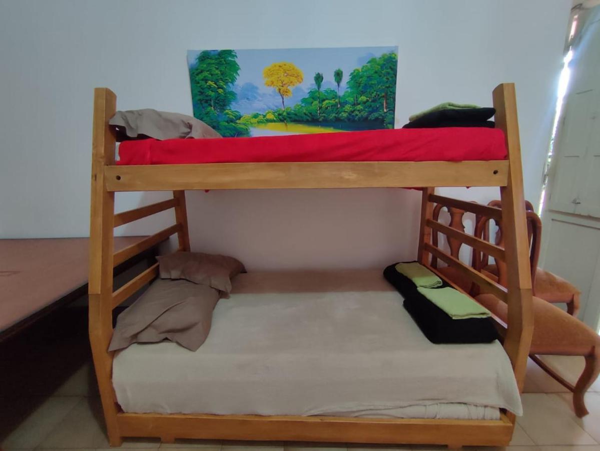 אסונסיון Hostal Paradiso מראה חיצוני תמונה